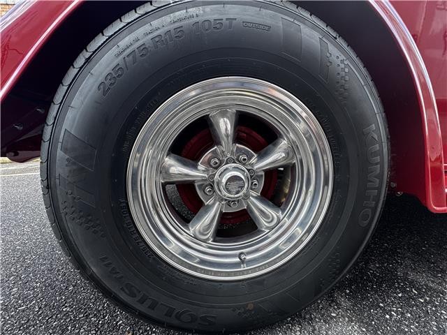 Ford-Streetrod-1933-Roasdster-27