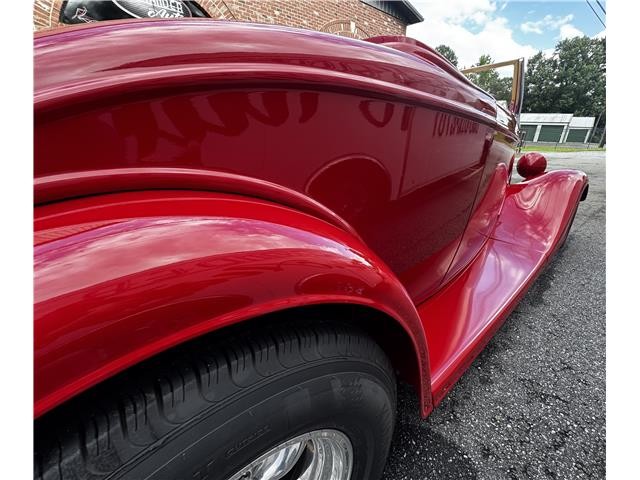 Ford-Streetrod-1933-Roasdster-37