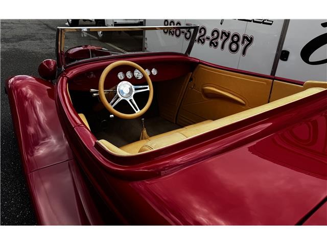 Ford-Streetrod-1933-Roasdster-4