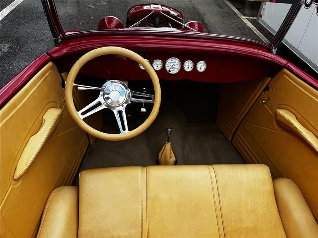 Ford-Streetrod-1933-Roasdster-5