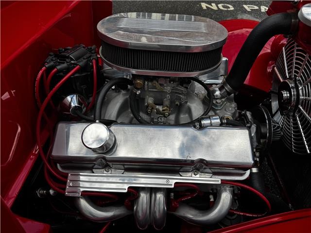 Ford-Streetrod-1933-Roasdster-9
