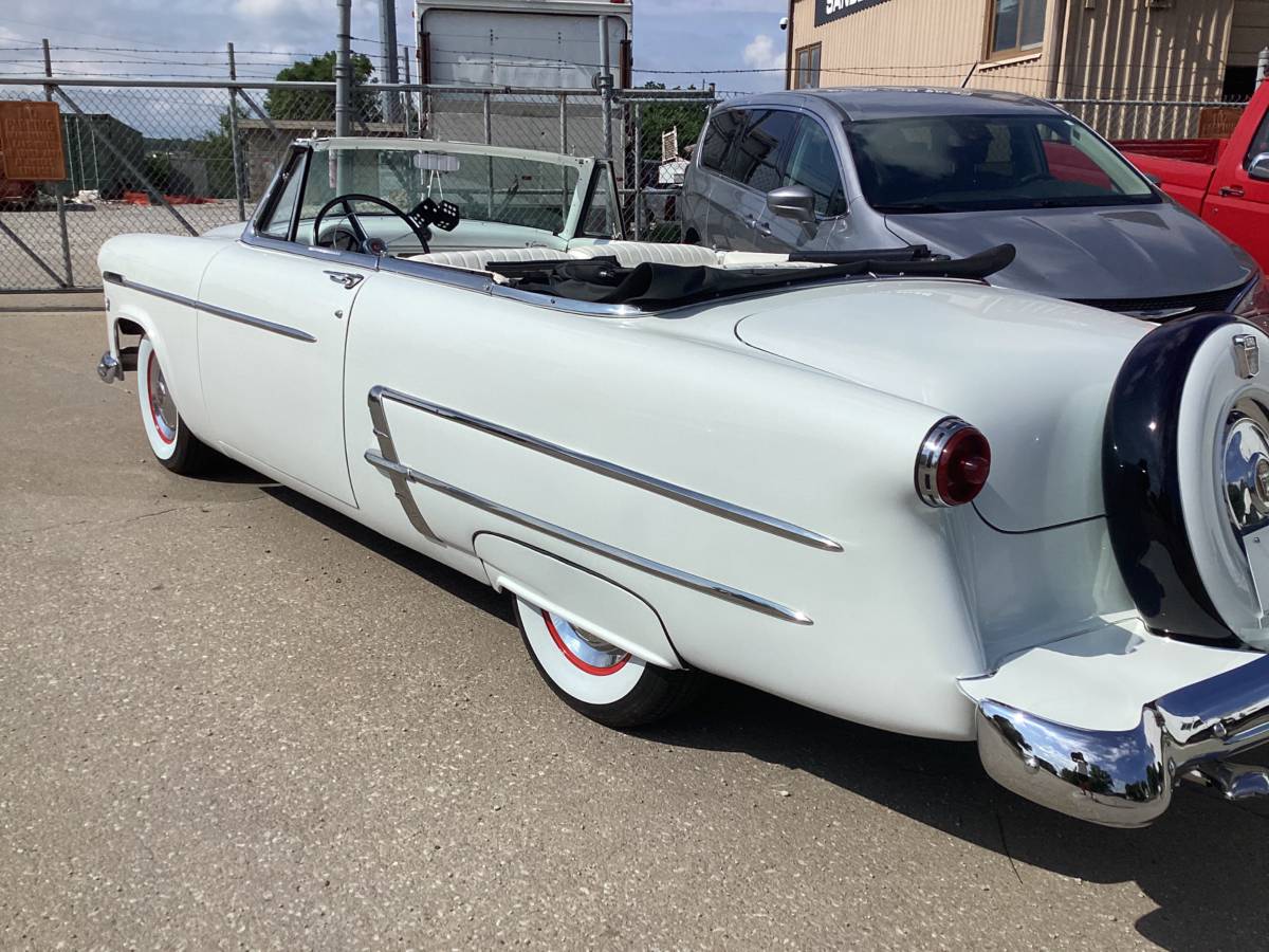 Ford-Sunliner-convertible-1953-27