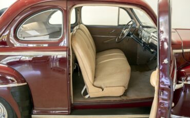 Ford-Super-Deluxe-1947-Coupe-11