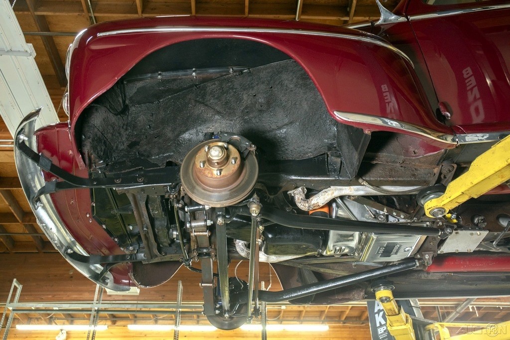 Ford-Super-Deluxe-1947-Coupe-22