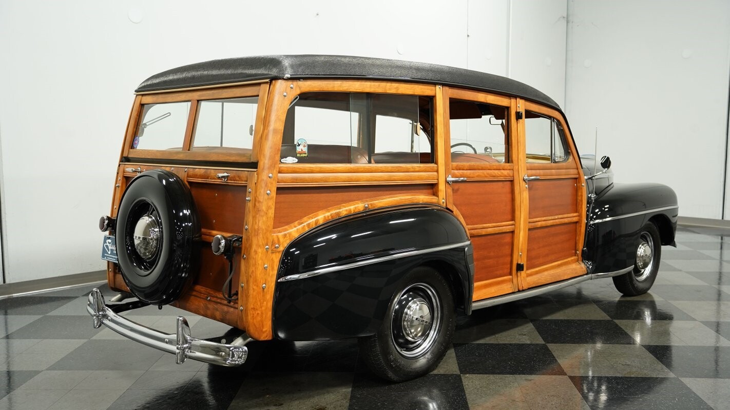 Ford-Super-Deluxe-1948-Station-Wagon-10