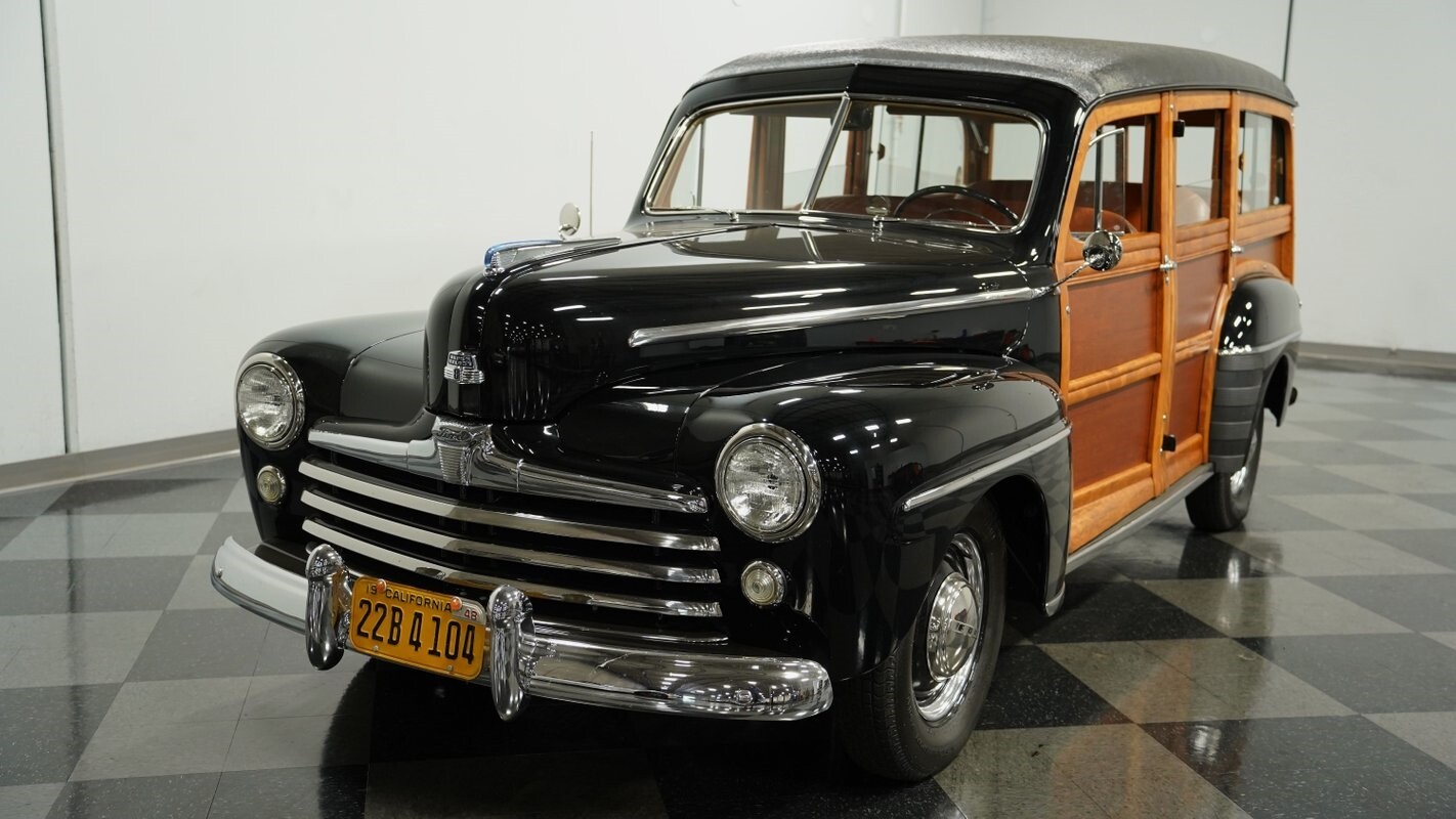 Ford-Super-Deluxe-1948-Station-Wagon-15