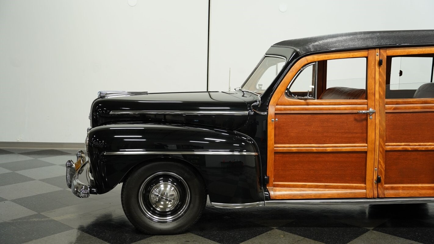 Ford-Super-Deluxe-1948-Station-Wagon-19