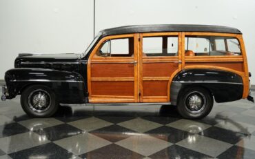 Ford-Super-Deluxe-1948-Station-Wagon-2