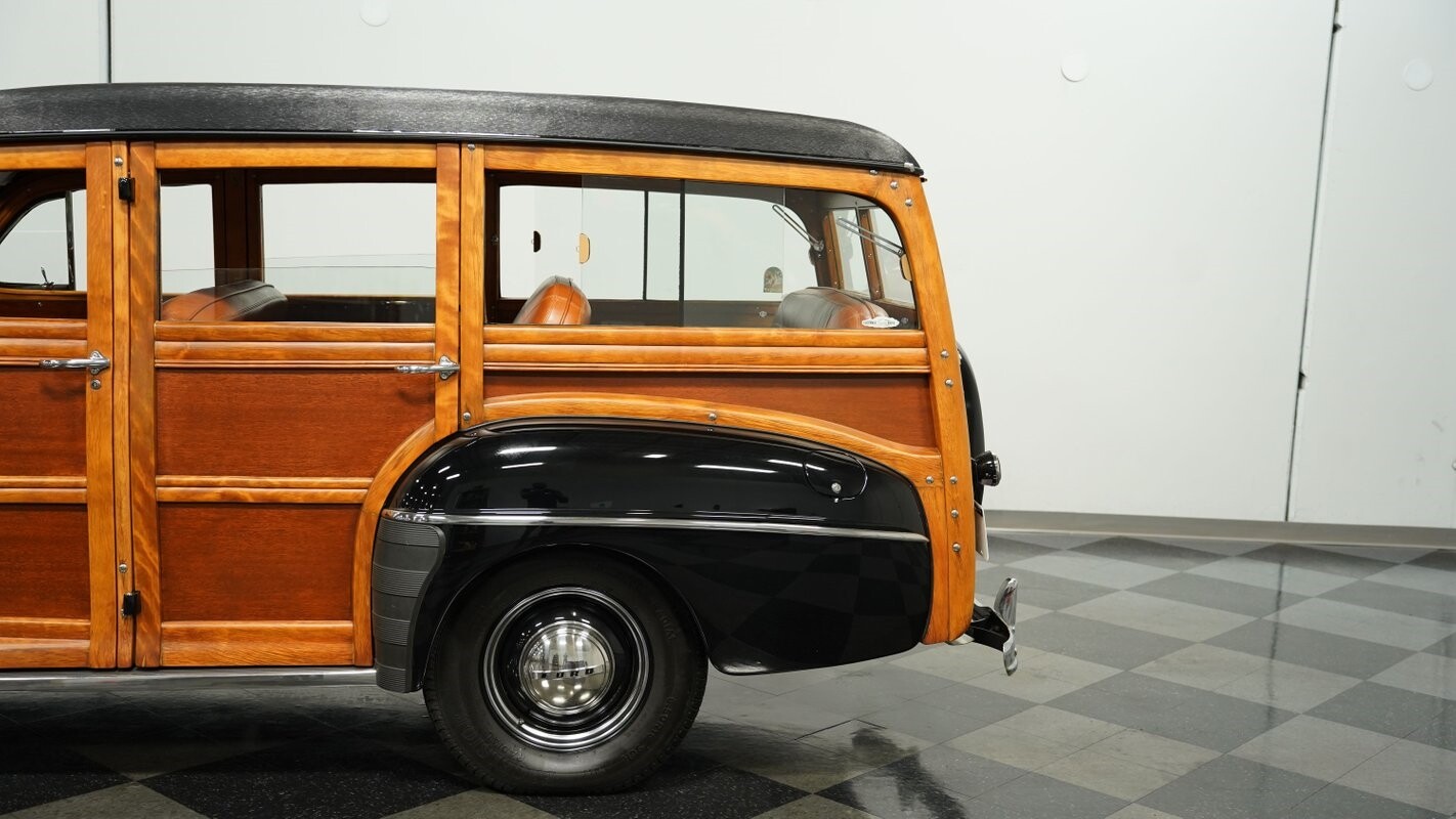 Ford-Super-Deluxe-1948-Station-Wagon-20