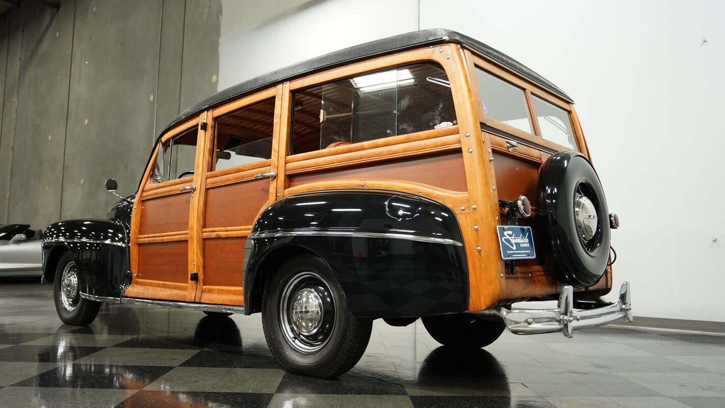 Ford-Super-Deluxe-1948-Station-Wagon-21