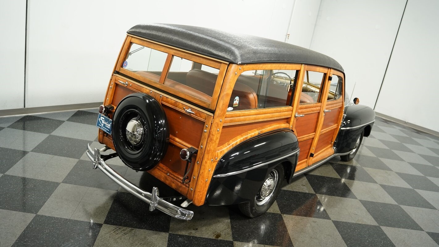 Ford-Super-Deluxe-1948-Station-Wagon-22