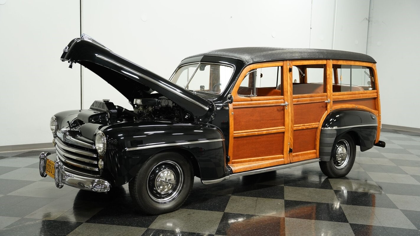 Ford-Super-Deluxe-1948-Station-Wagon-28