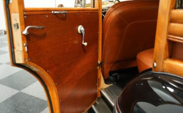 Ford-Super-Deluxe-1948-Station-Wagon-38