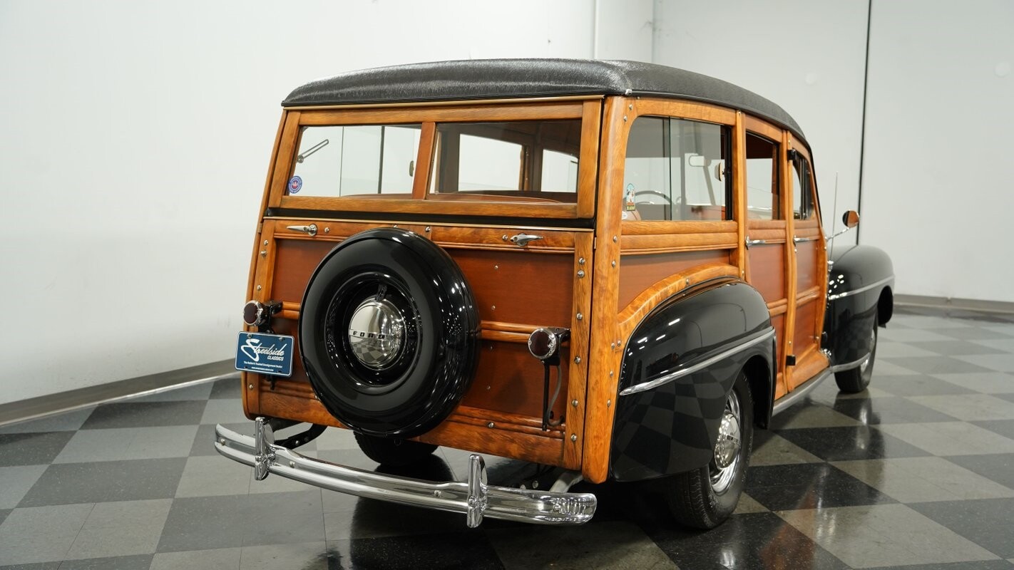 Ford-Super-Deluxe-1948-Station-Wagon-9