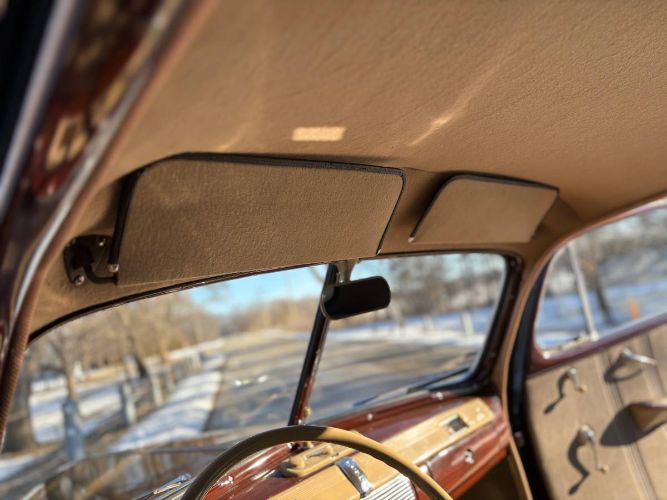 Ford-Super-deluxe-1941-Black-Cherry-21