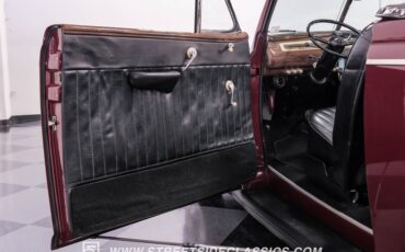 Ford-Super-deluxe-1941-Burgundy-Black-13