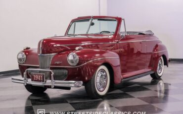 Ford-Super-deluxe-1941-Burgundy-Black-18