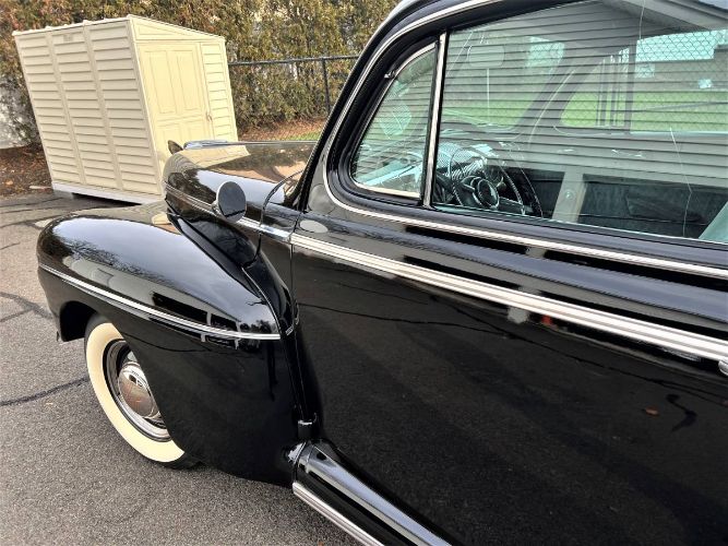 Ford-Super-deluxe-1946-Black-18