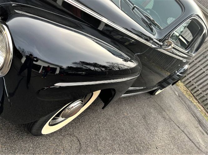 Ford-Super-deluxe-1946-Black-23