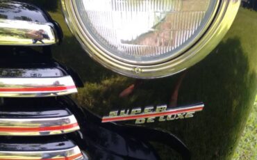 Ford-Super-deluxe-1947-Black-Gray-1