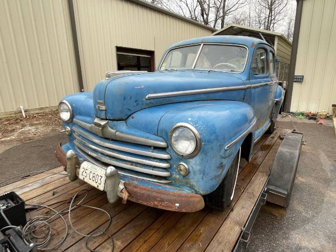 Ford-Super-deluxe-1948-2