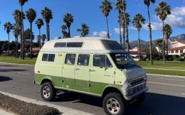 Ford-Supervan-1973-1