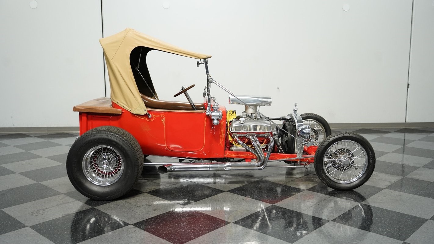 Ford-T-Bucket-1923-Roadster-12