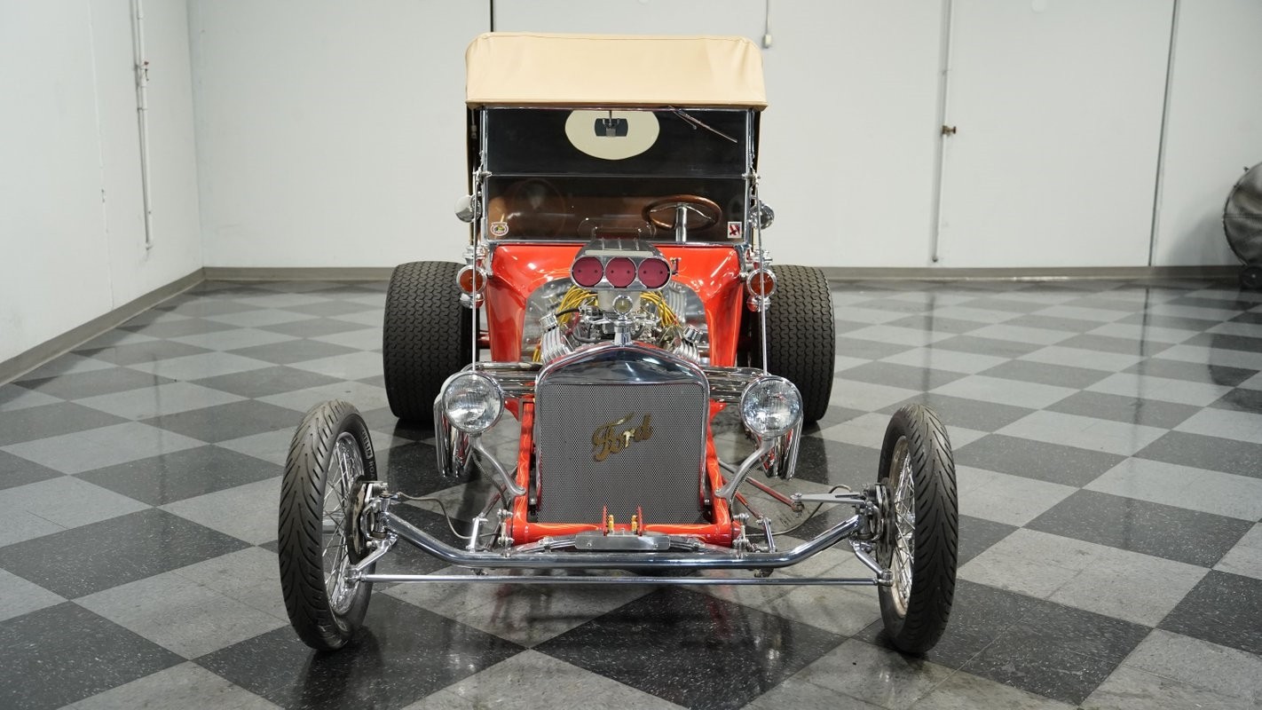 Ford-T-Bucket-1923-Roadster-15