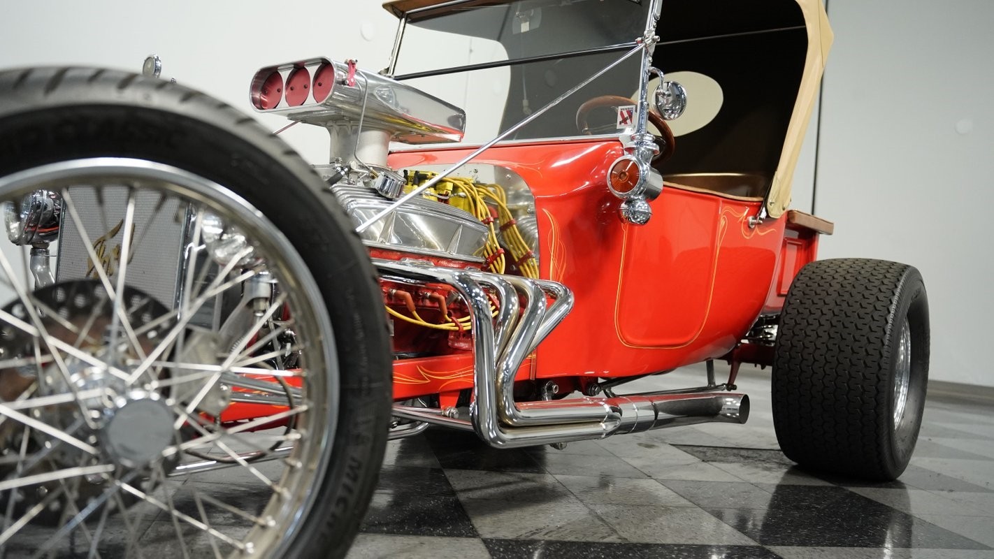 Ford-T-Bucket-1923-Roadster-18