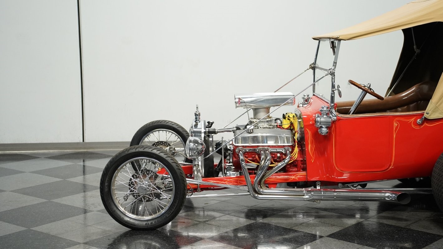 Ford-T-Bucket-1923-Roadster-19