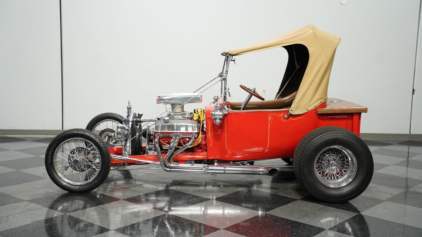 Ford-T-Bucket-1923-Roadster-2