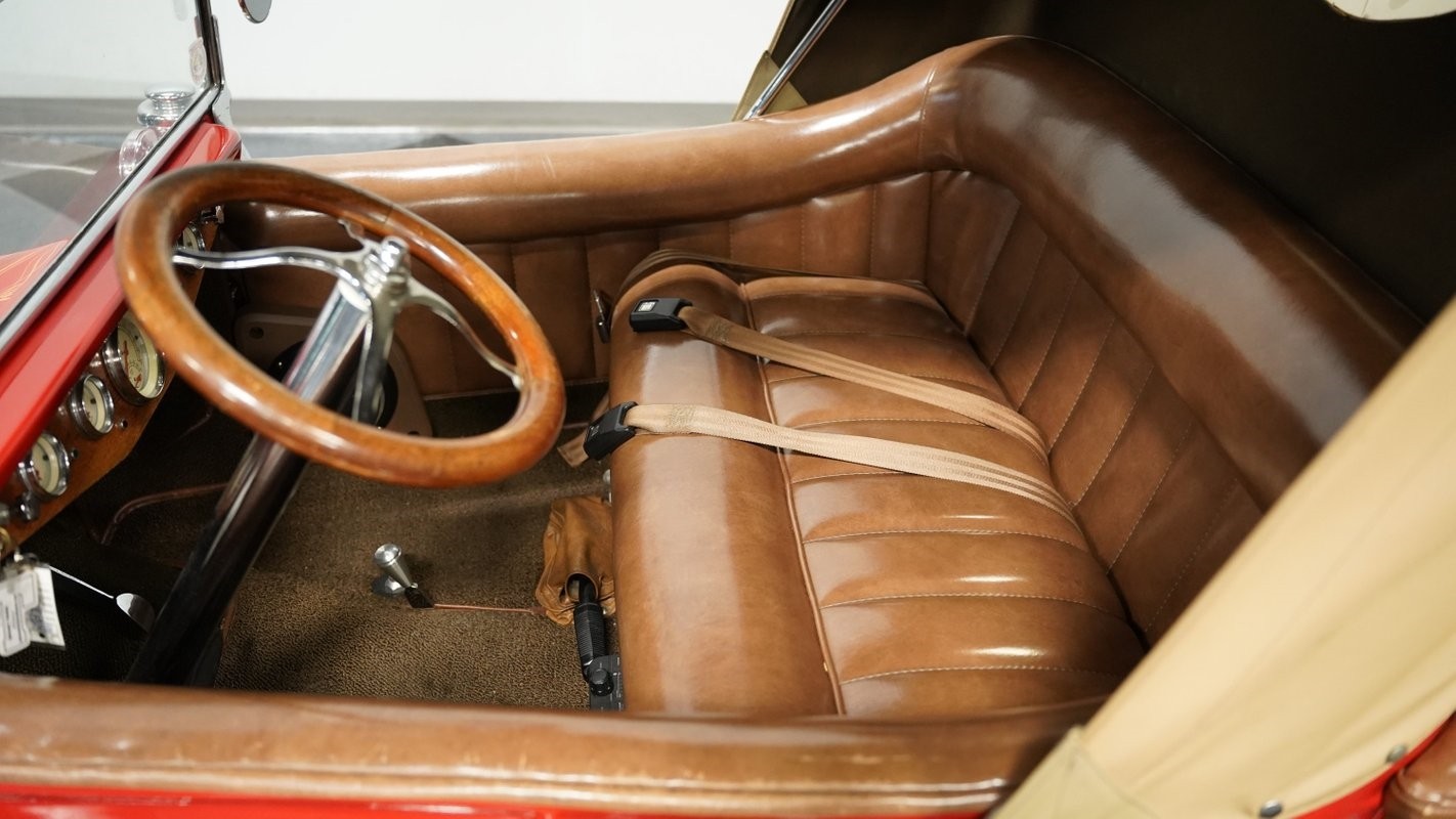 Ford-T-Bucket-1923-Roadster-28