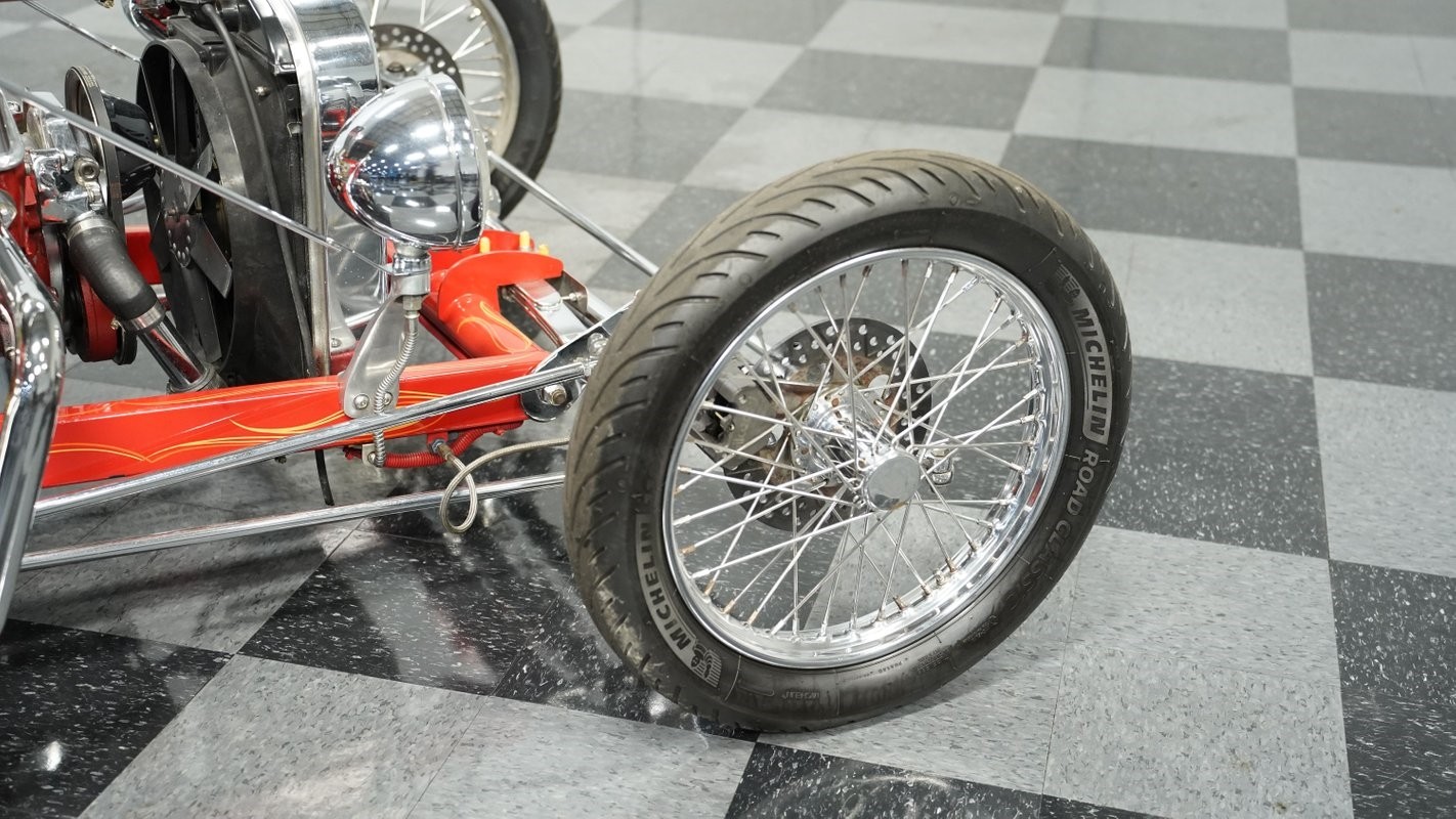 Ford-T-Bucket-1923-Roadster-37