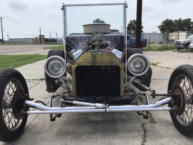 Ford-T-bucket-1915-13