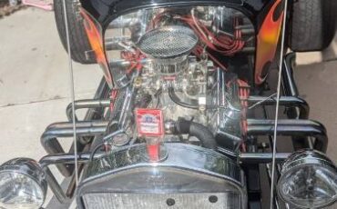 Ford-T-bucket-1923-BlackFlames-3