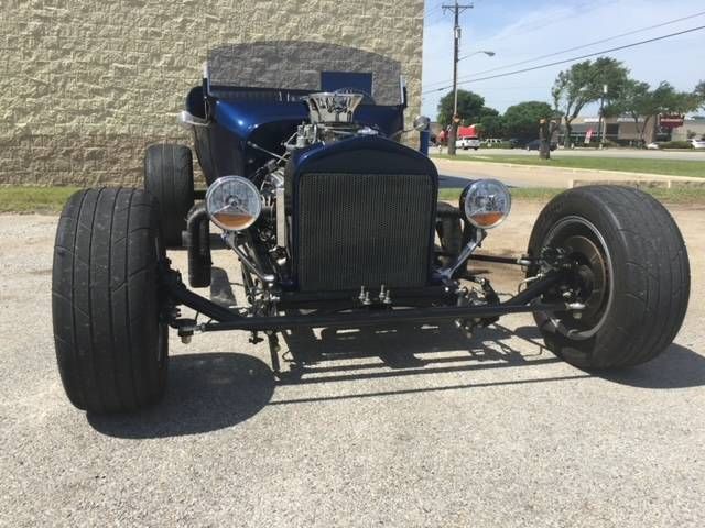 Ford-T-bucket-1923-Blue-19