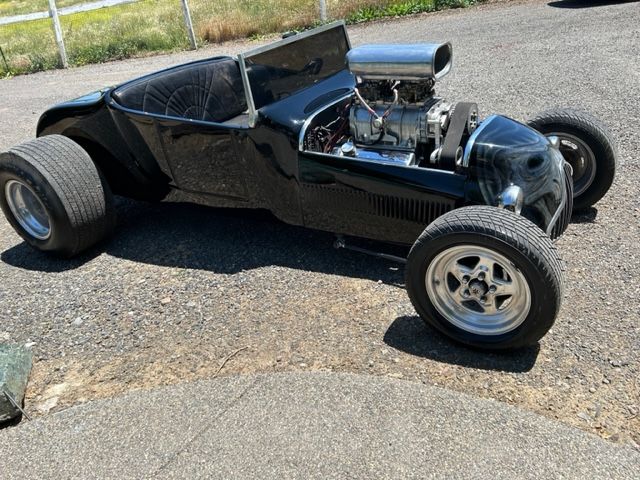 Ford-T-bucket-1927-13