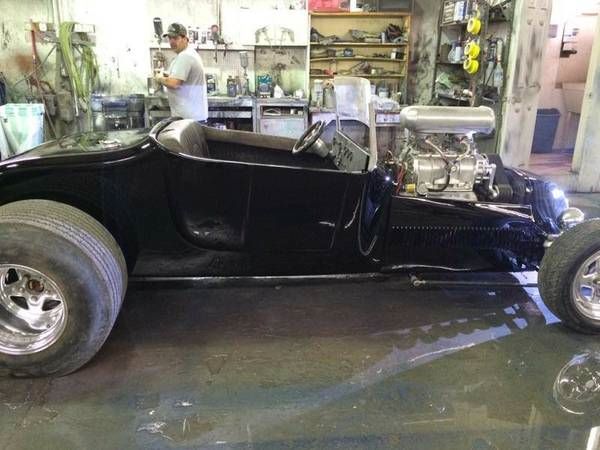 Ford-T-bucket-1927-3