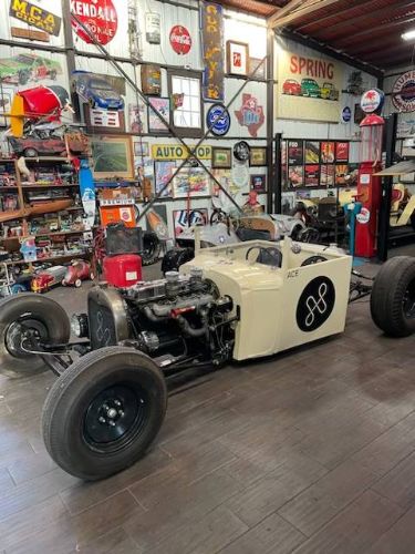 Ford-T-bucket-1930-1