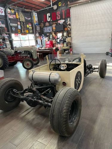 Ford-T-bucket-1930-6