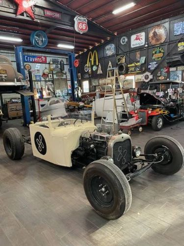 Ford-T-bucket-1930
