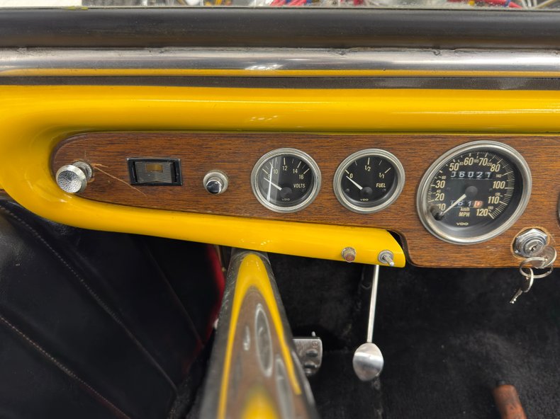 Ford-T-bucket-1982-Yellow-Black-13
