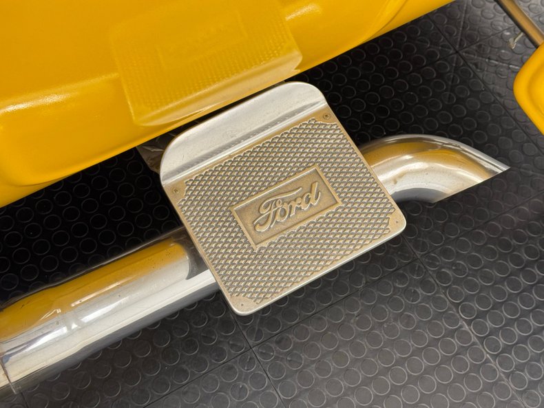 Ford-T-bucket-1982-Yellow-Black-34