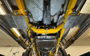 Ford-T-bucket-1982-Yellow-Black-46