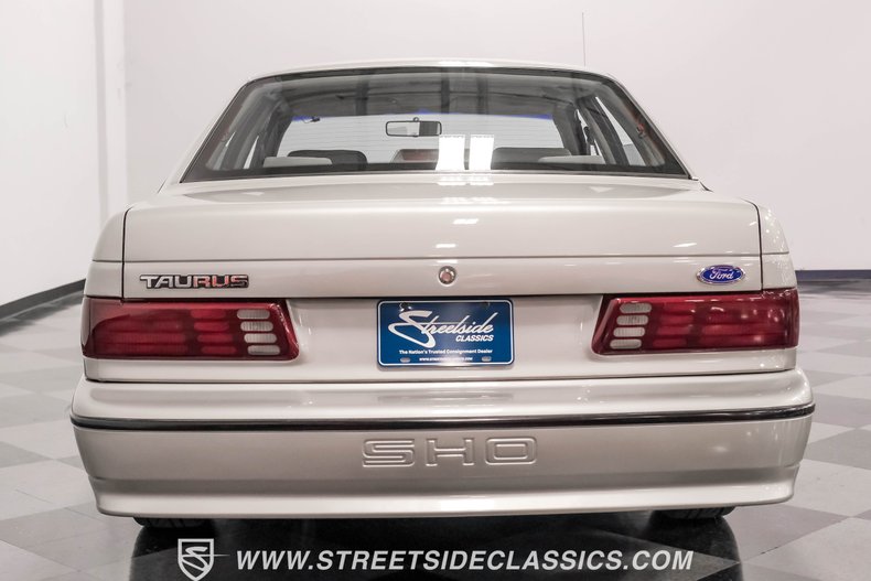 Ford-Taurus-1989-Titanium-Metallic-Titanium-Gray-10
