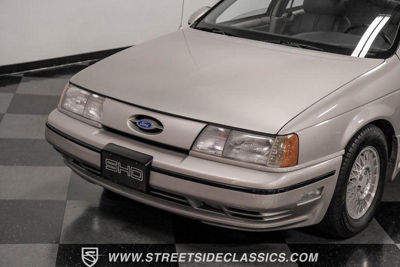 Ford-Taurus-1989-Titanium-Metallic-Titanium-Gray-22