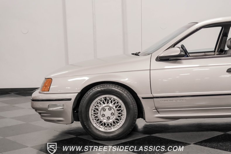 Ford-Taurus-1989-Titanium-Metallic-Titanium-Gray-25