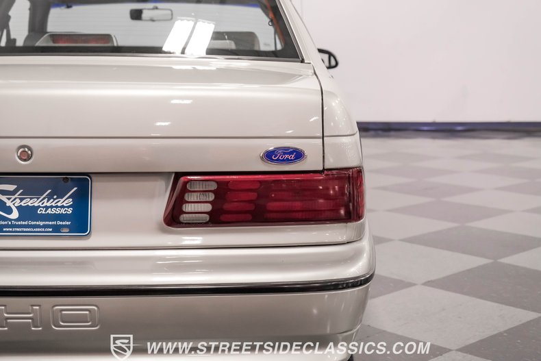 Ford-Taurus-1989-Titanium-Metallic-Titanium-Gray-28