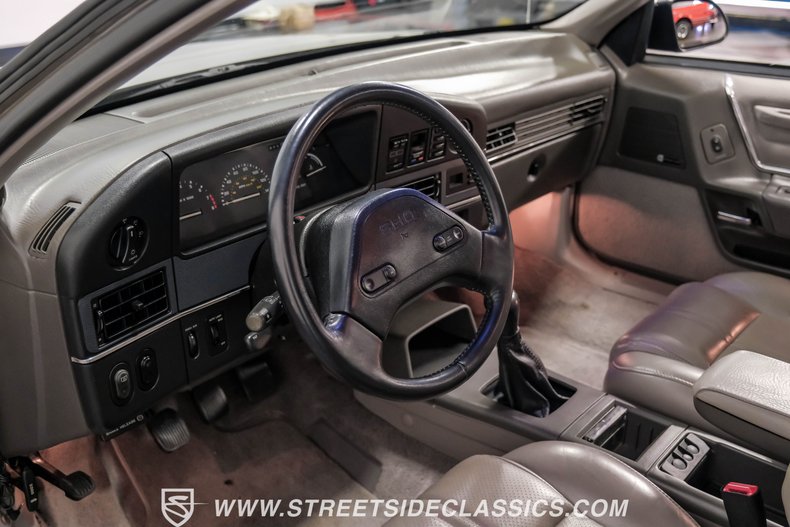 Ford-Taurus-1989-Titanium-Metallic-Titanium-Gray-3
