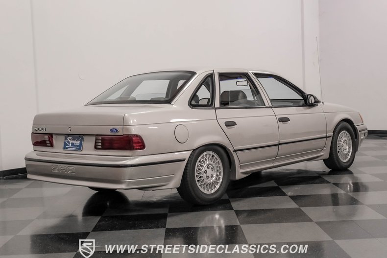 Ford-Taurus-1989-Titanium-Metallic-Titanium-Gray-34